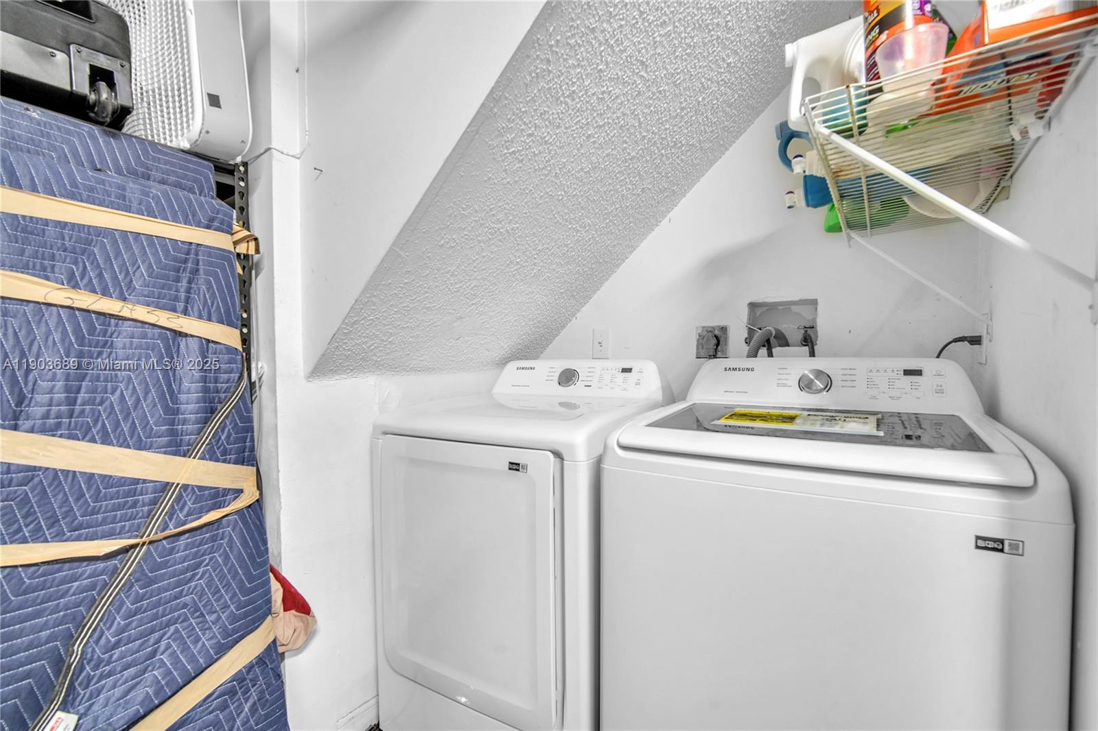 ALLEGRO AT SAWGRASS MILLS - Residential