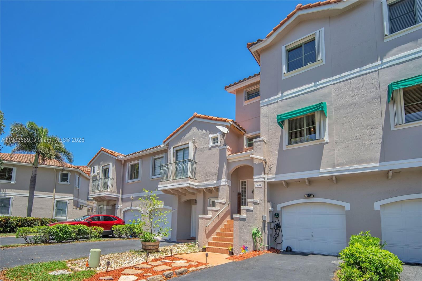 ALLEGRO AT SAWGRASS MILLS - Residential