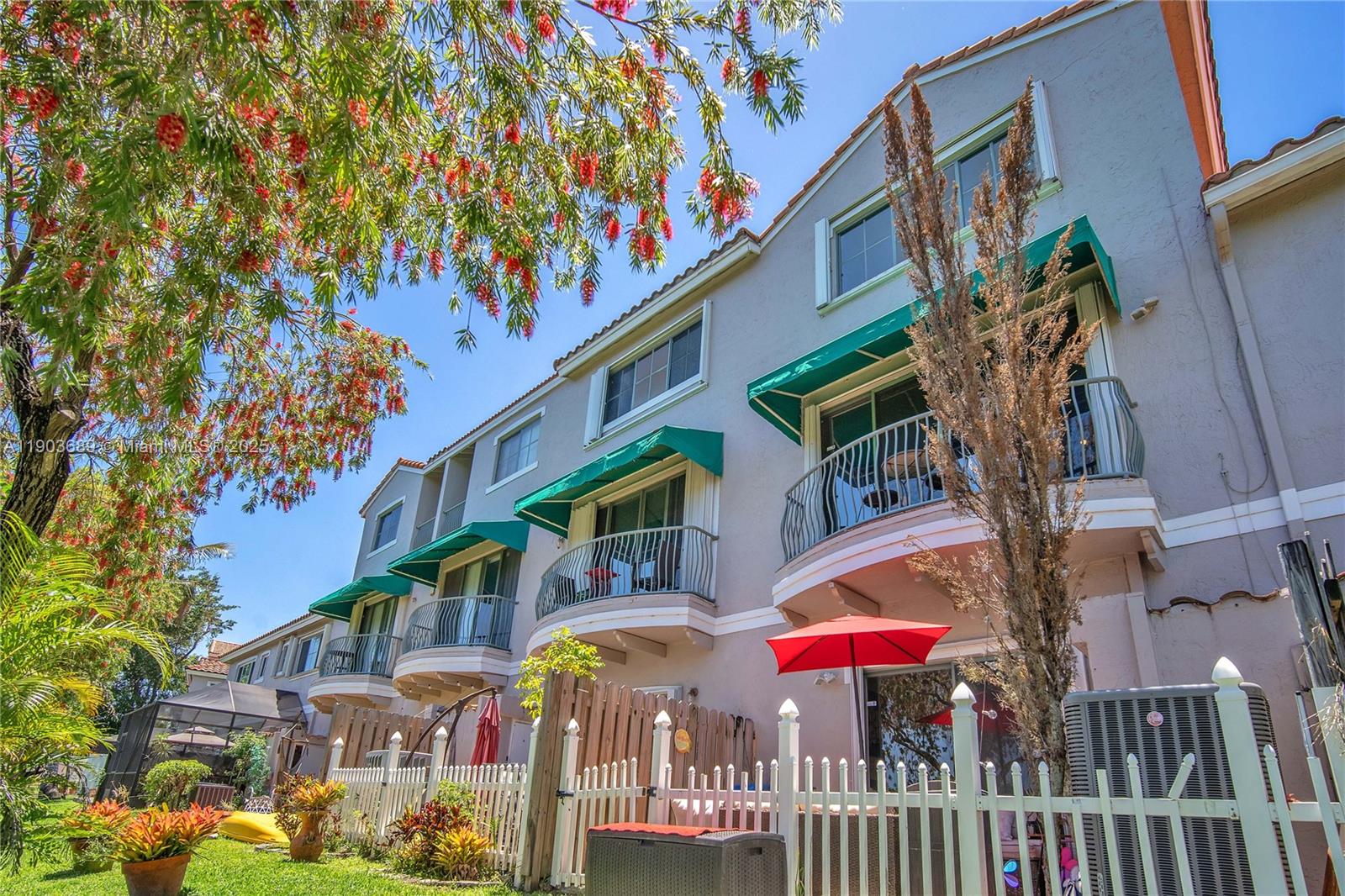 ALLEGRO AT SAWGRASS MILLS - Residential