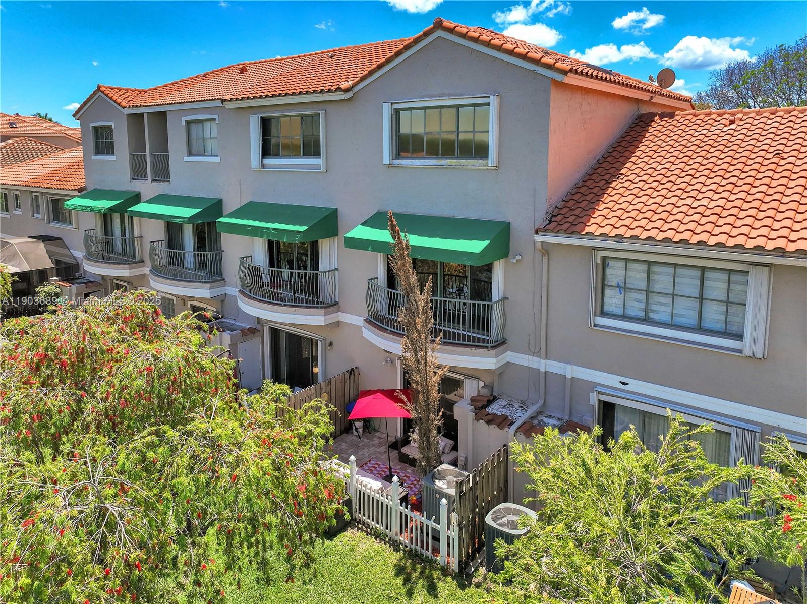 ALLEGRO AT SAWGRASS MILLS - Residential