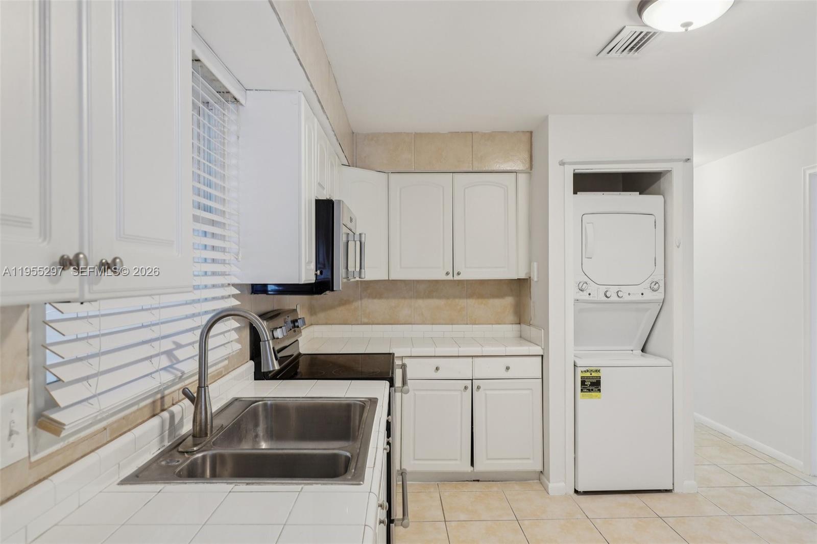 FOUR HUNDRED SIXTY ONE CO - Residential