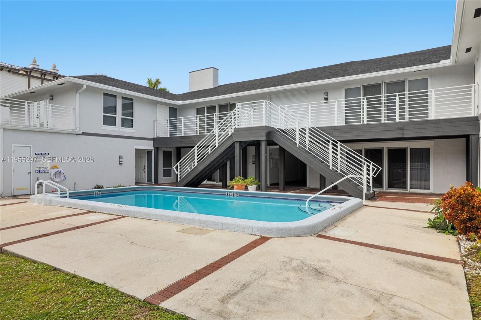 FOUR HUNDRED SIXTY ONE CO - Residential