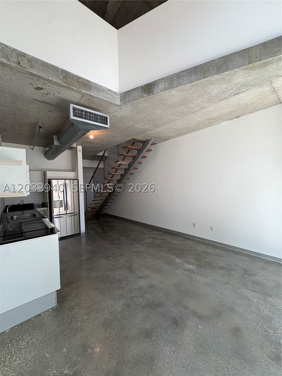 690 SW 1st Ct 1212