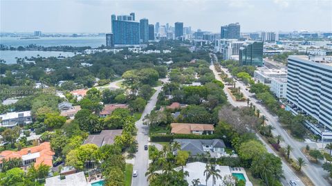 Single Family Residence in Miami FL 4700 Bay Point Rd Rd 49.jpg