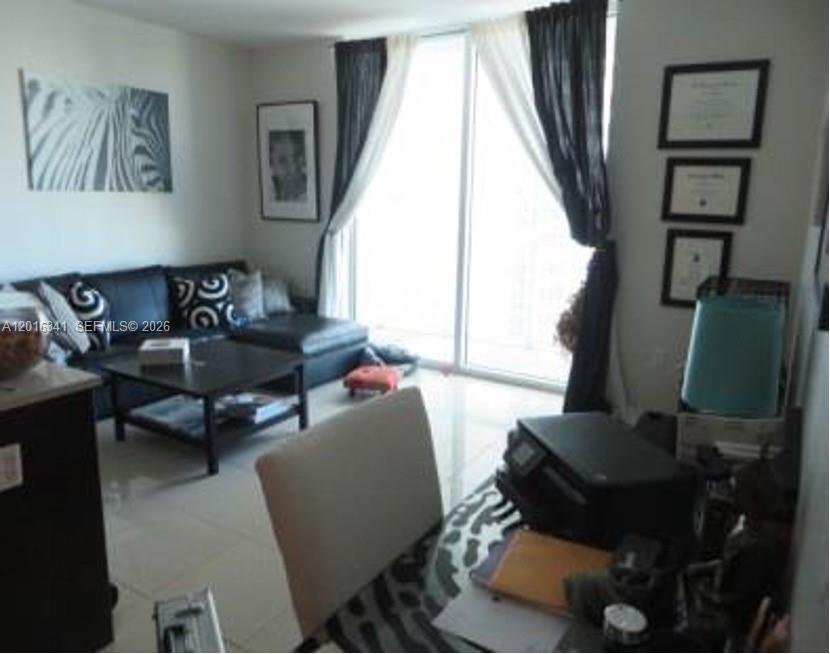 QUANTUM ON THE BAY CONDO - Residential Lease