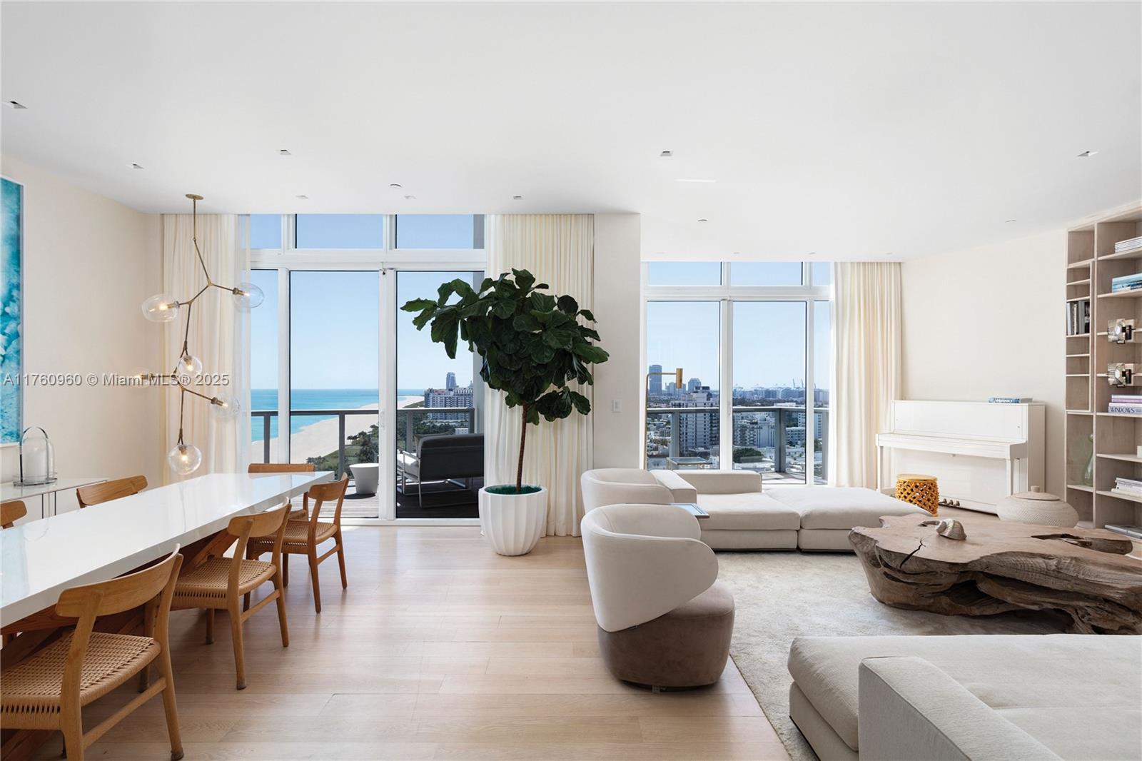 2201 Collins Ave 2003/UPH