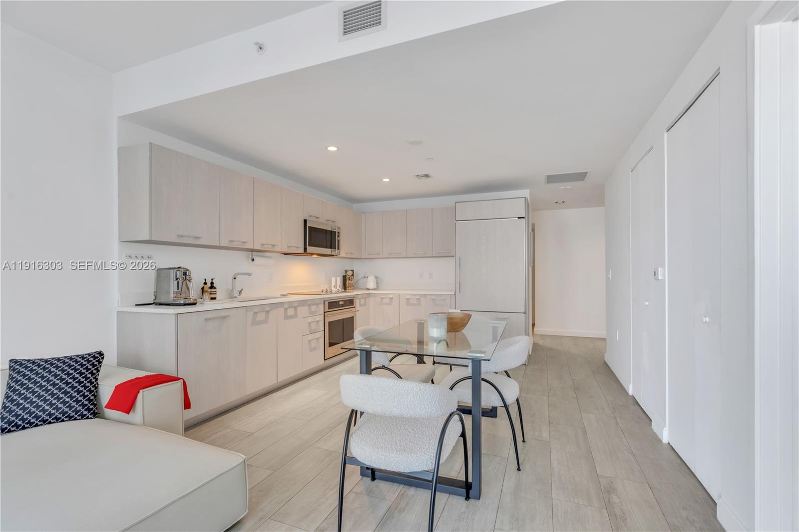 BRICKELL HEIGHTS WEST CON - Residential