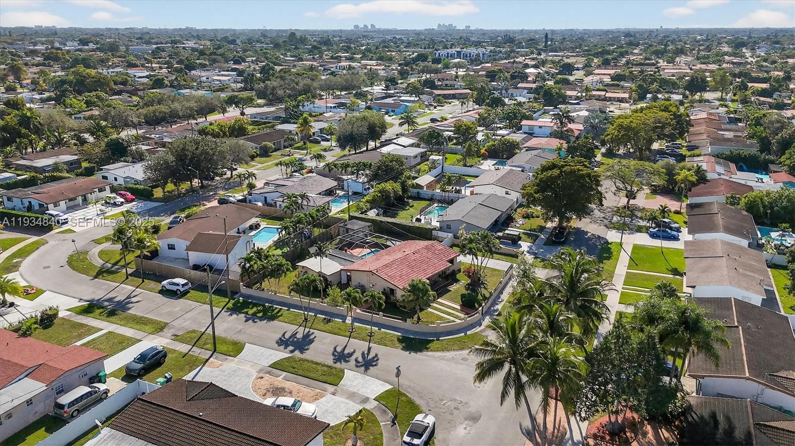 CORAL PARK ESTATES SEC 3 - Residential