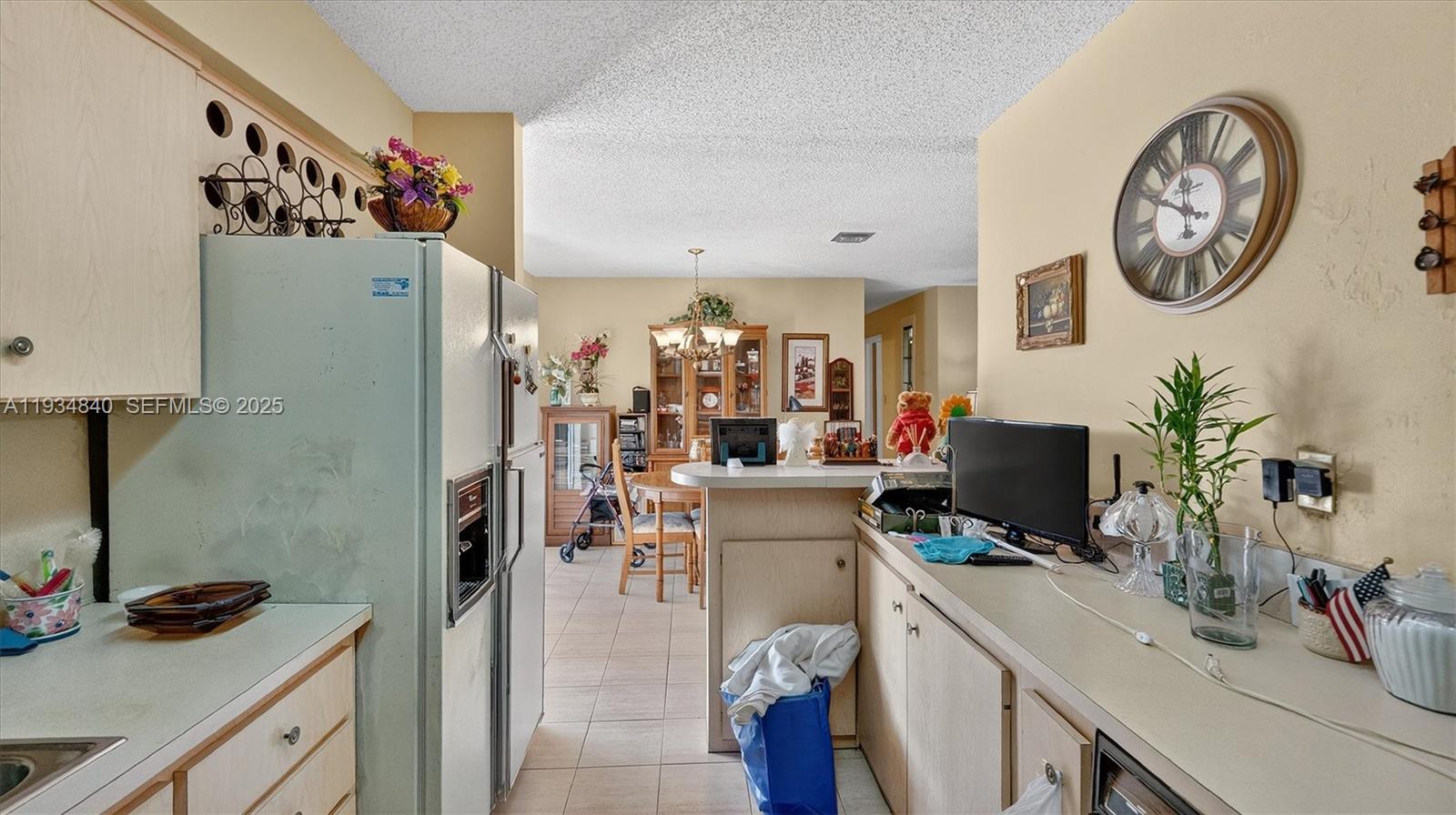 CORAL PARK ESTATES SEC 3 - Residential