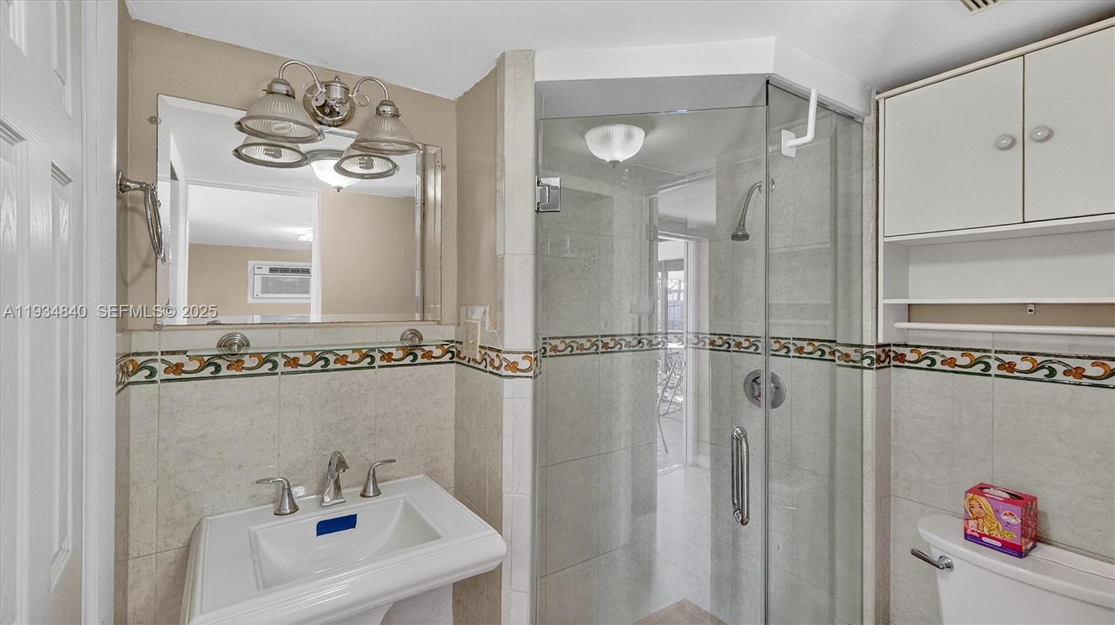 CORAL PARK ESTATES SEC 3 - Residential