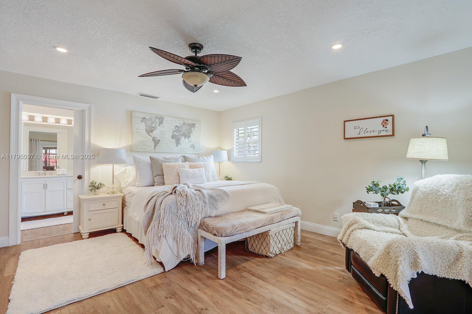 BELLA VISTA - Residential