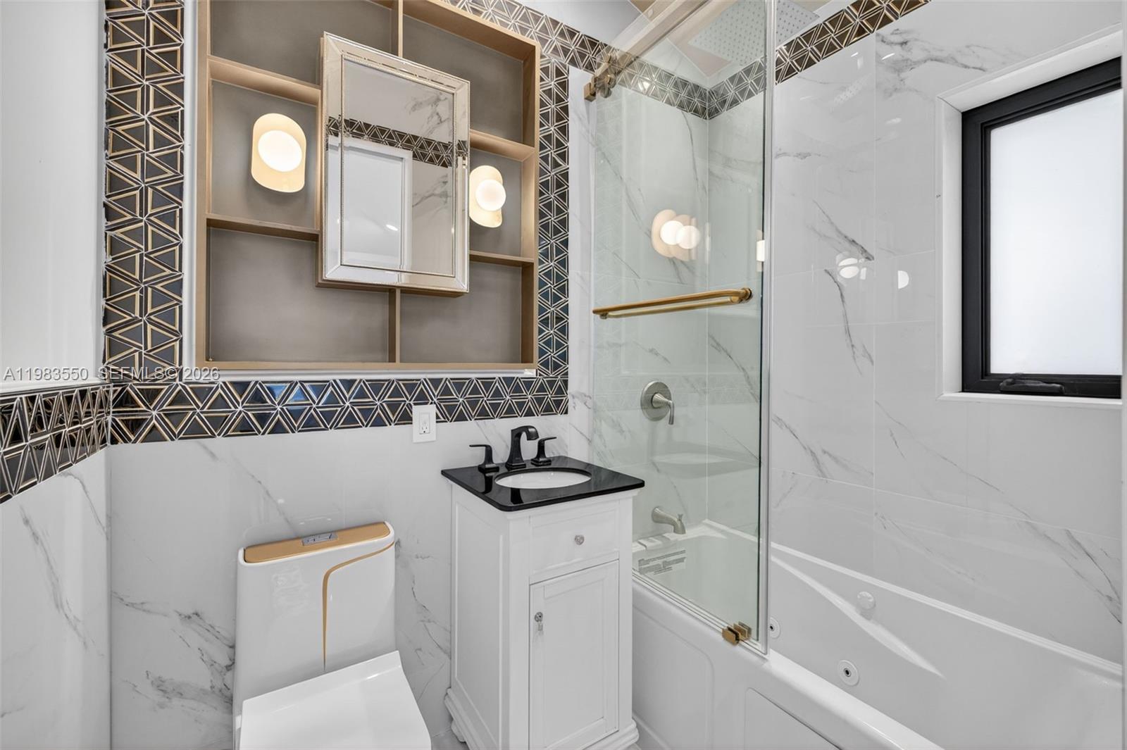 GRIFFINGS BISCAYNE PK EST - Residential