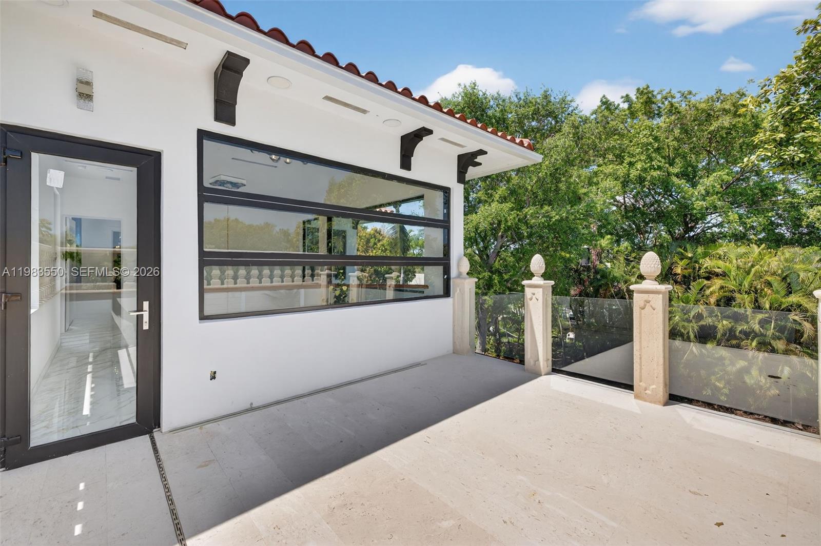 GRIFFINGS BISCAYNE PK EST - Residential