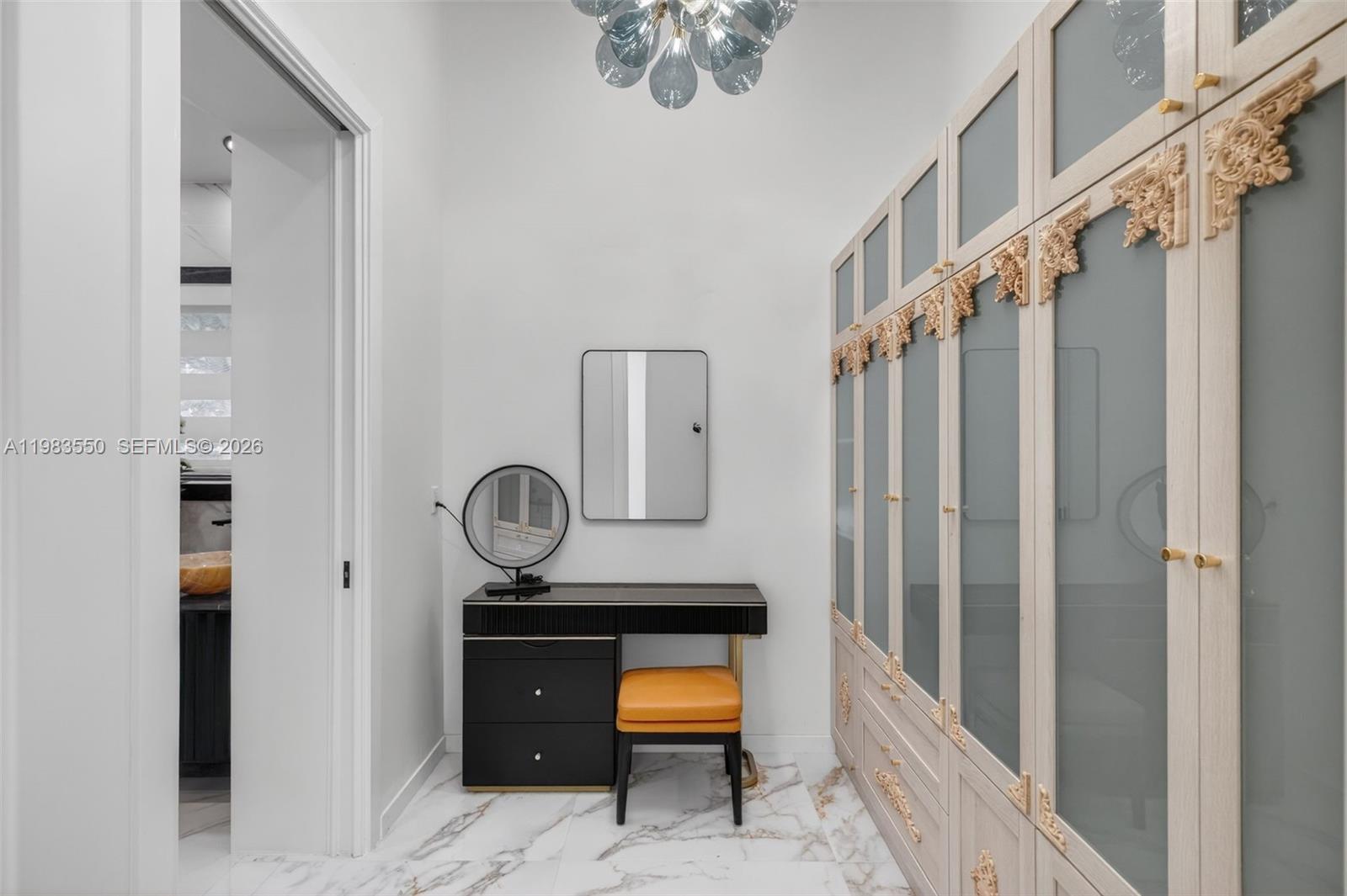 GRIFFINGS BISCAYNE PK EST - Residential