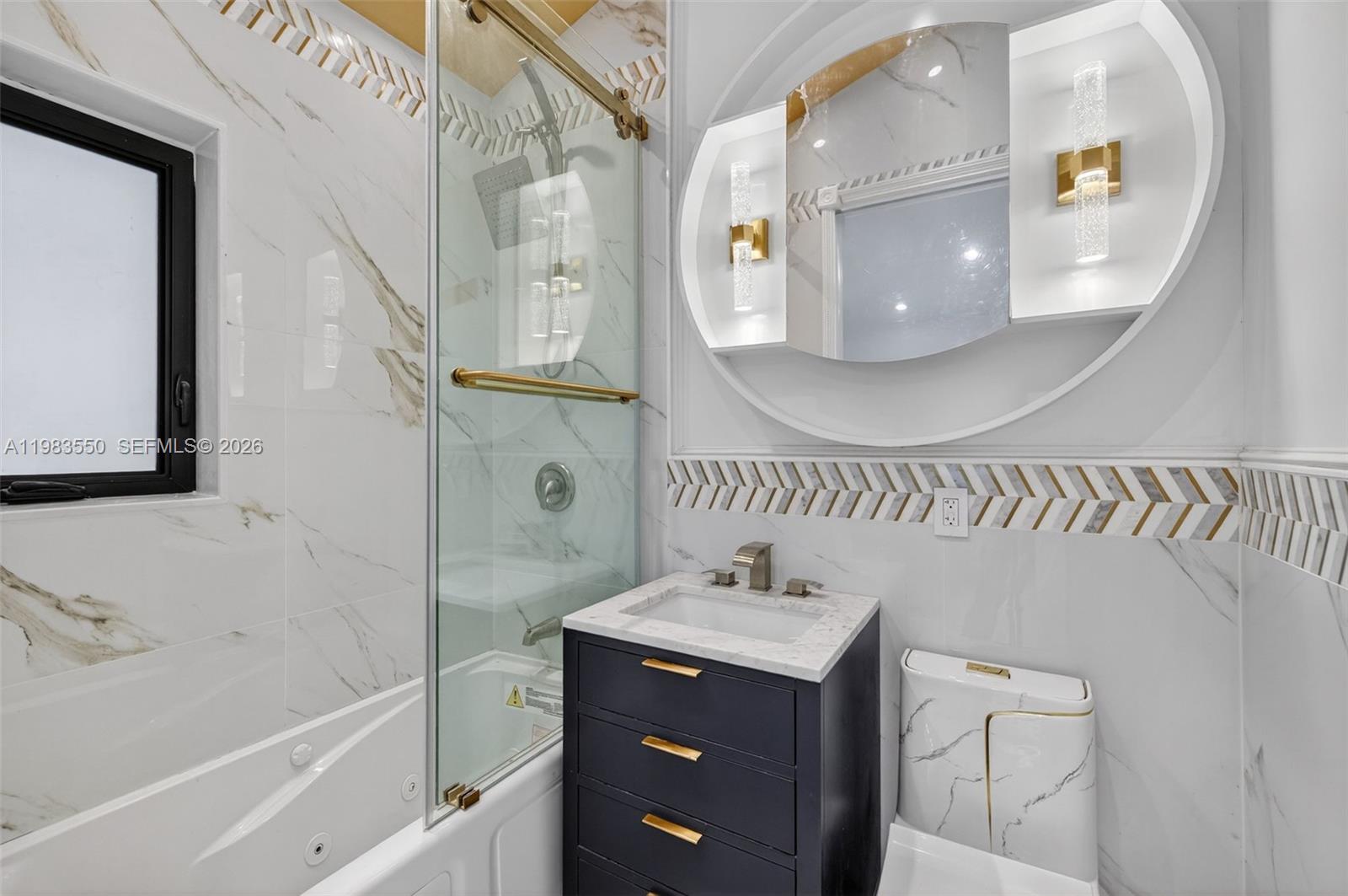 GRIFFINGS BISCAYNE PK EST - Residential