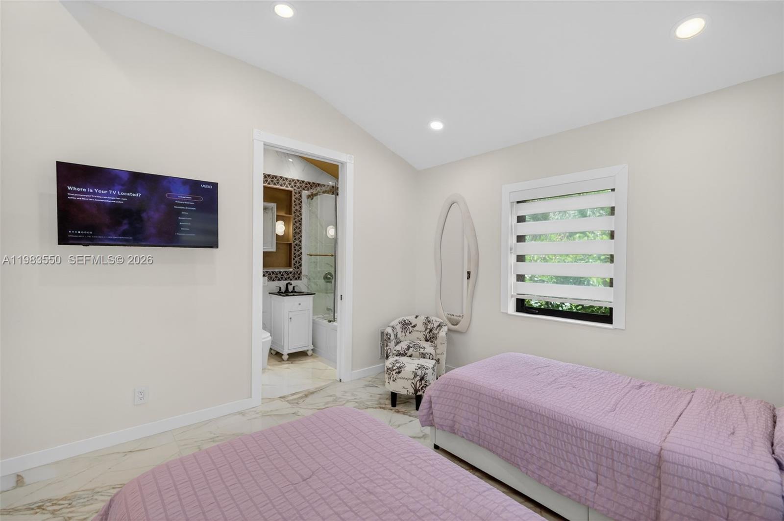 GRIFFINGS BISCAYNE PK EST - Residential