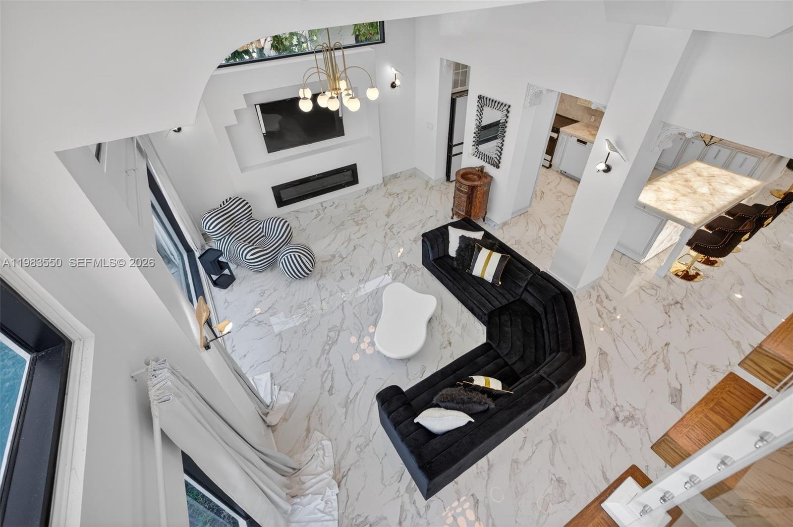 GRIFFINGS BISCAYNE PK EST - Residential