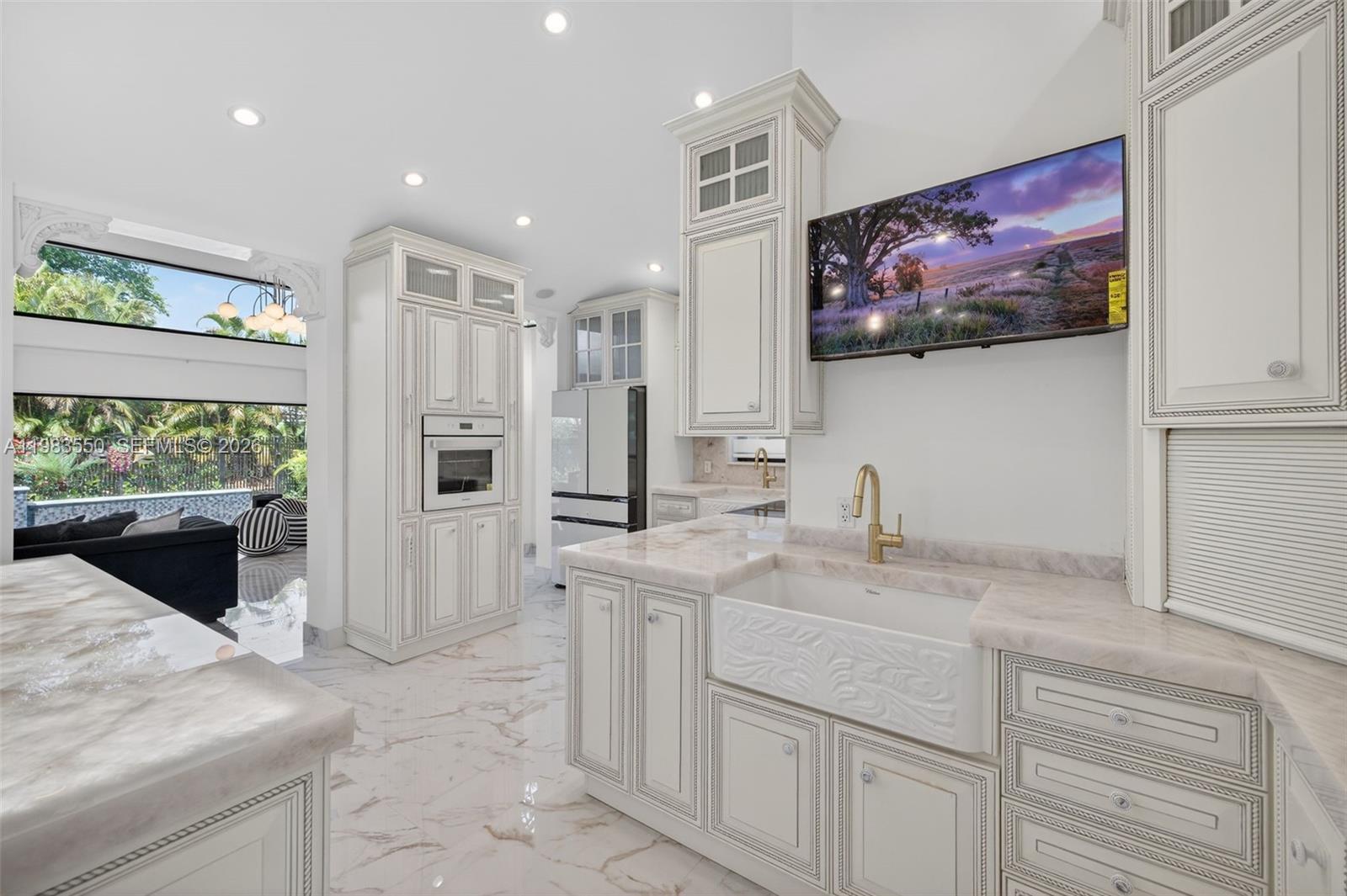 GRIFFINGS BISCAYNE PK EST - Residential