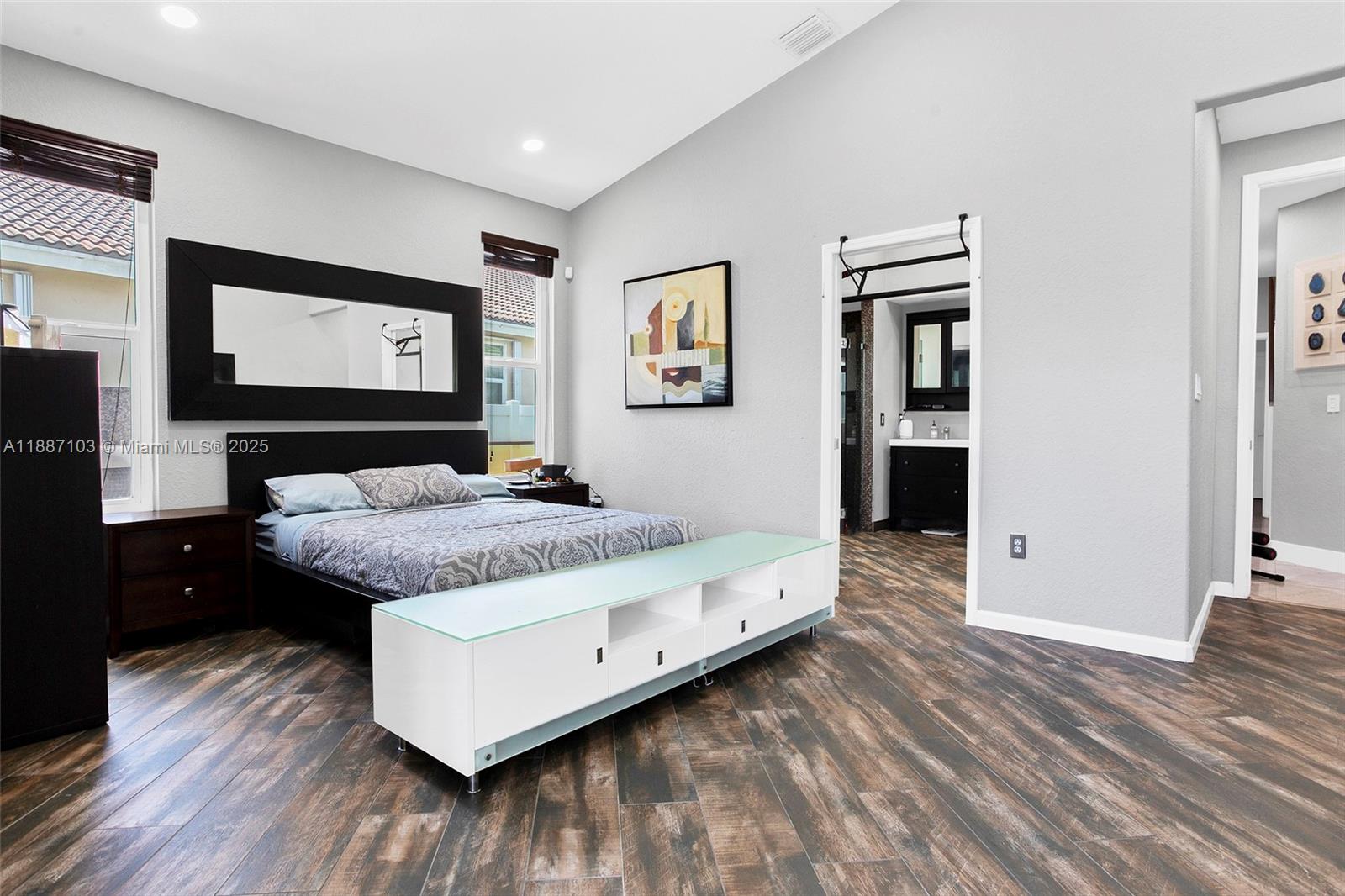 SUNSET LAKES PLAT TWO - Residential