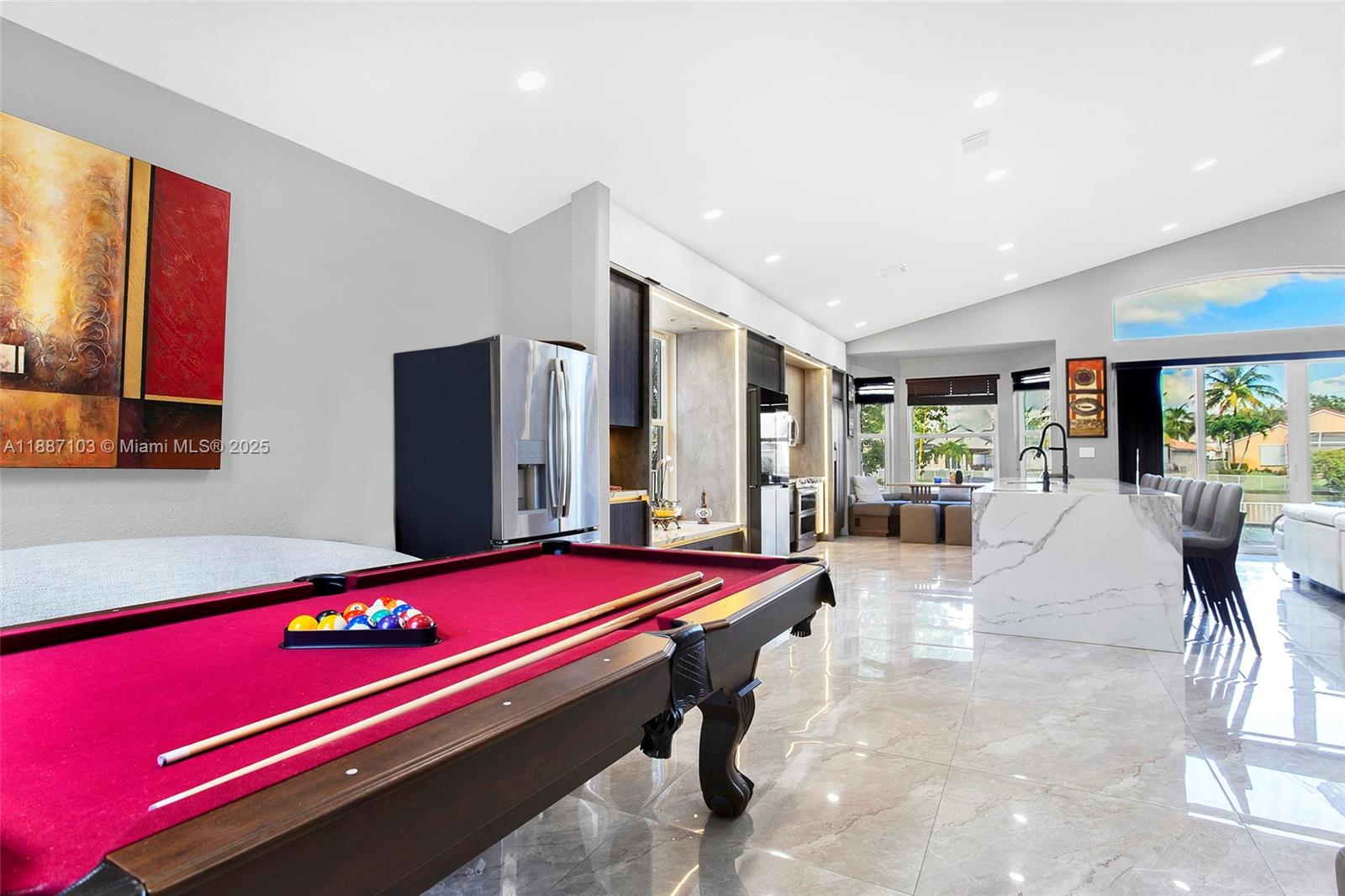SUNSET LAKES PLAT TWO - Residential