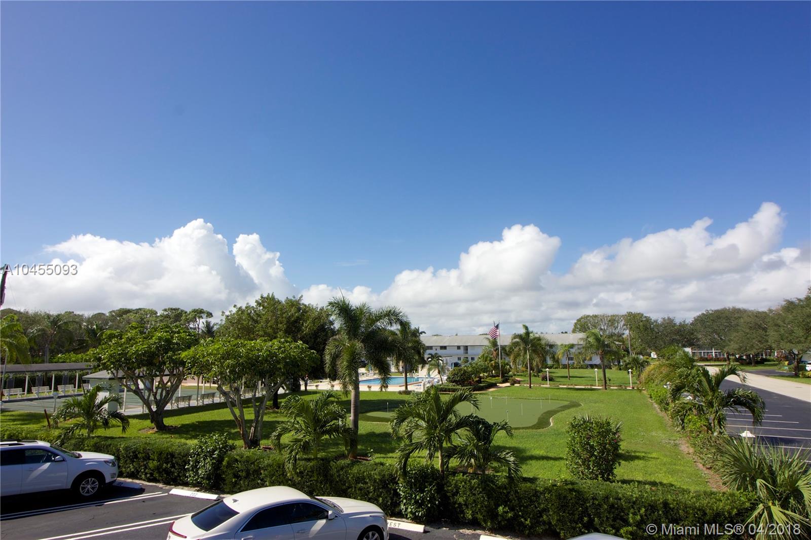 TEQUESTA GARDEN CONDO 6 - Residential