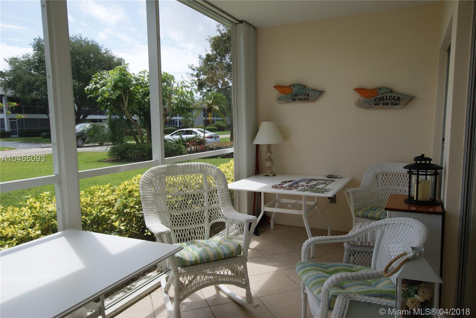 TEQUESTA GARDEN CONDO 6 - Residential