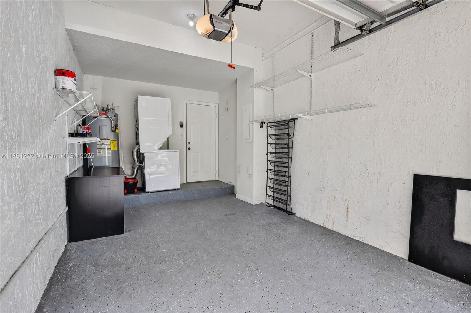 VILLA VIZCAYA CONDO - Residential Lease