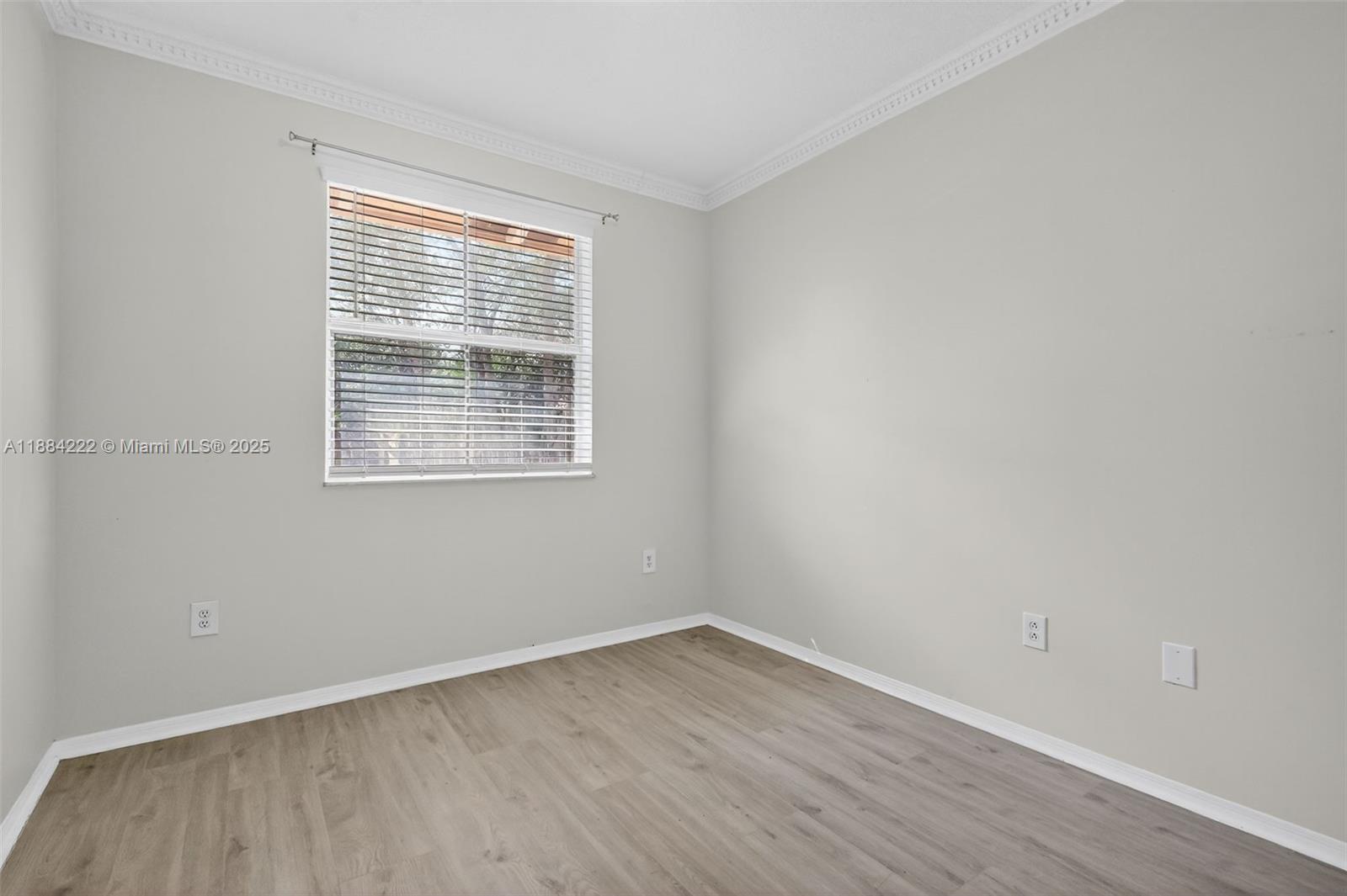 VILLA VIZCAYA CONDO - Residential Lease