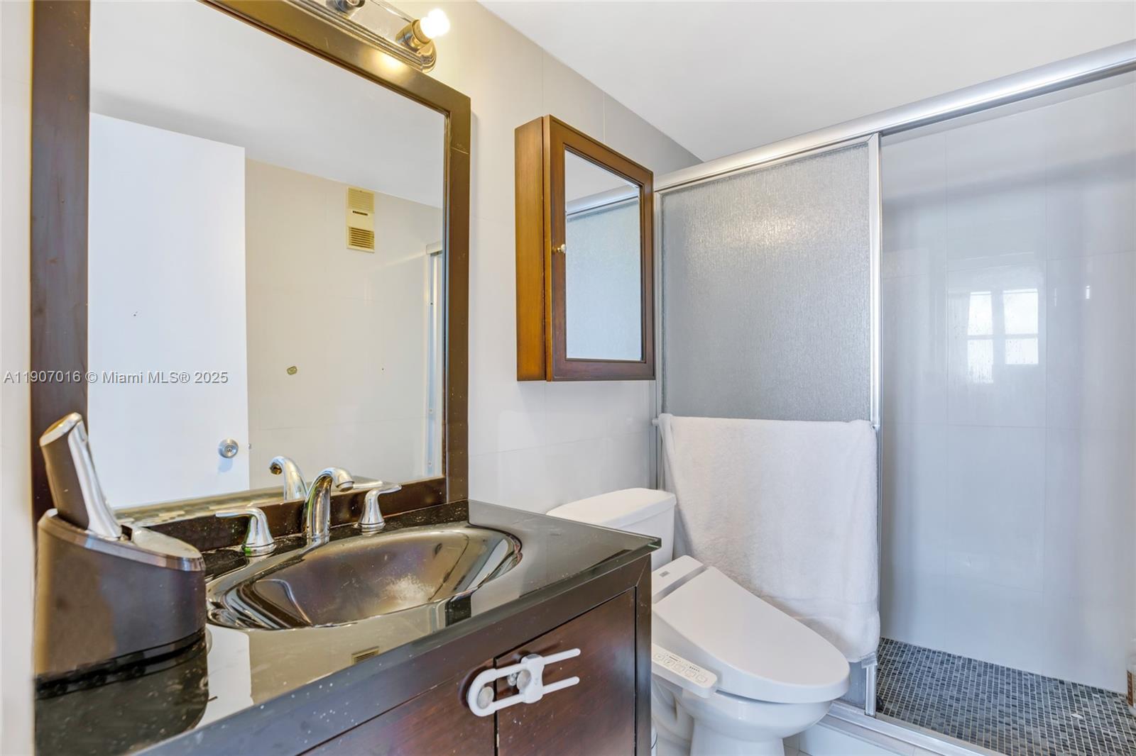 ISOLA CONDO - Residential Lease