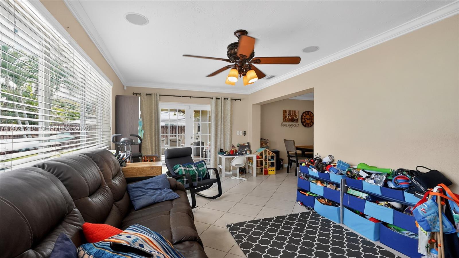 PEMBROKE LAKES SEC 1 - Residential