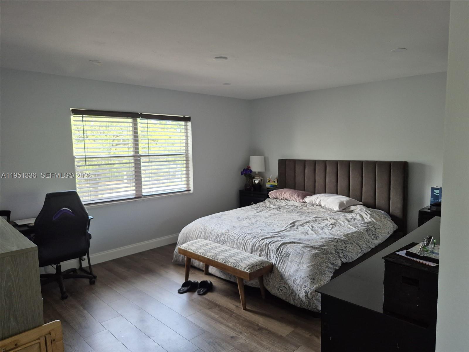 GARDEN LAKES OF INVERRARY - Residential