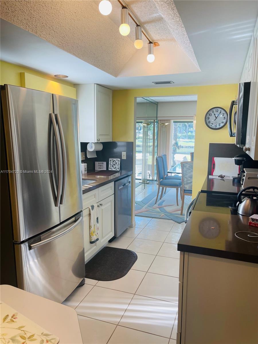 GARDENS OF LAKEWOOD CONDO - Residential