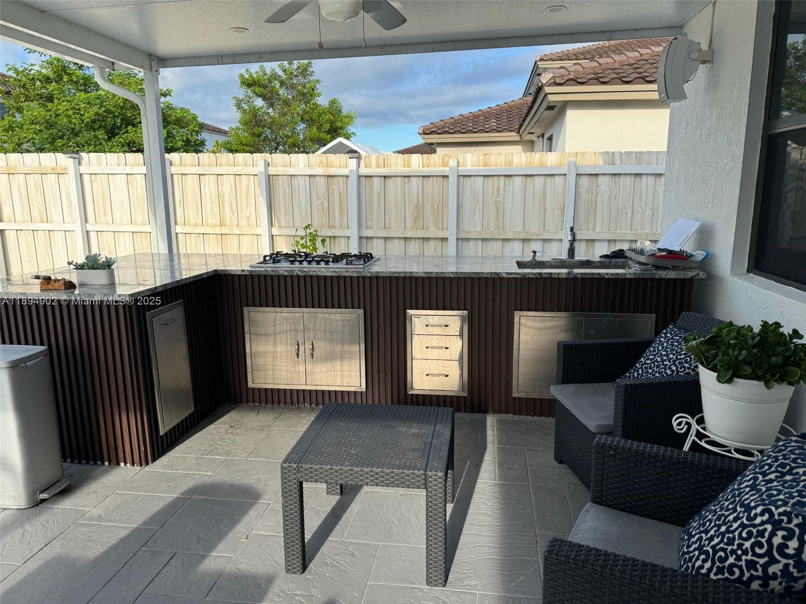 ESTATES AT SILVER PALM - Residential