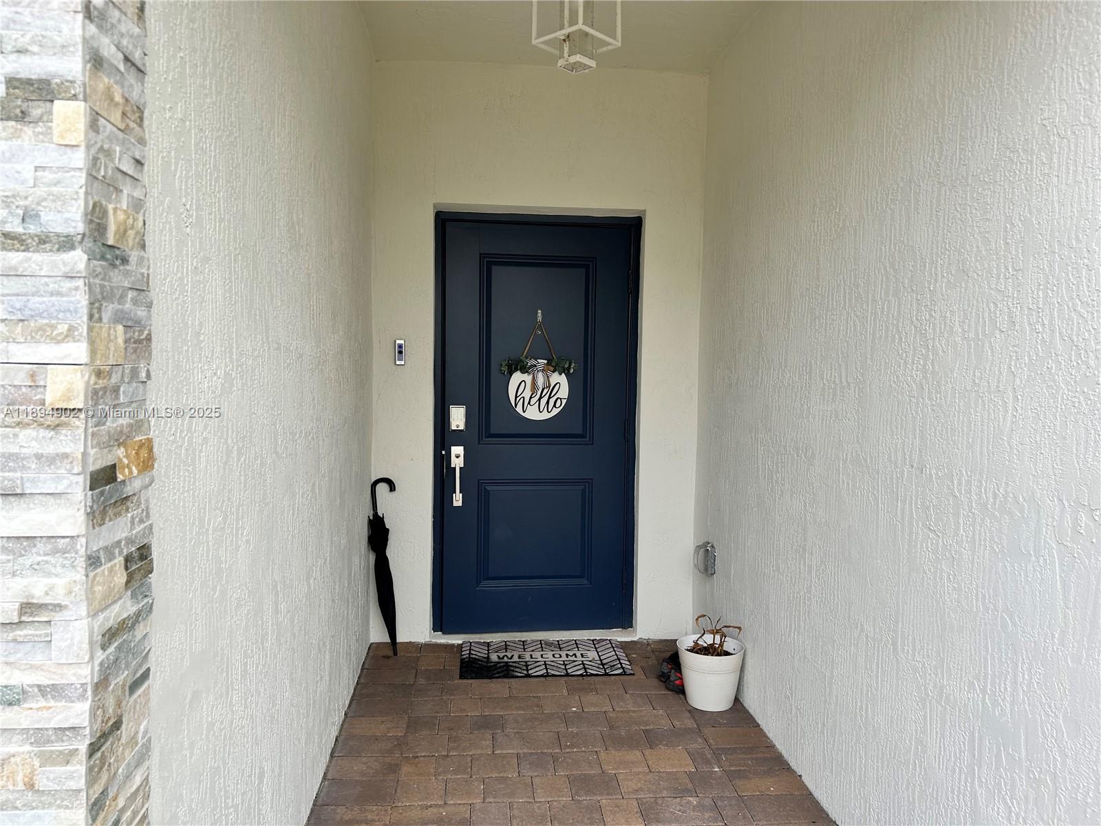 ESTATES AT SILVER PALM - Residential
