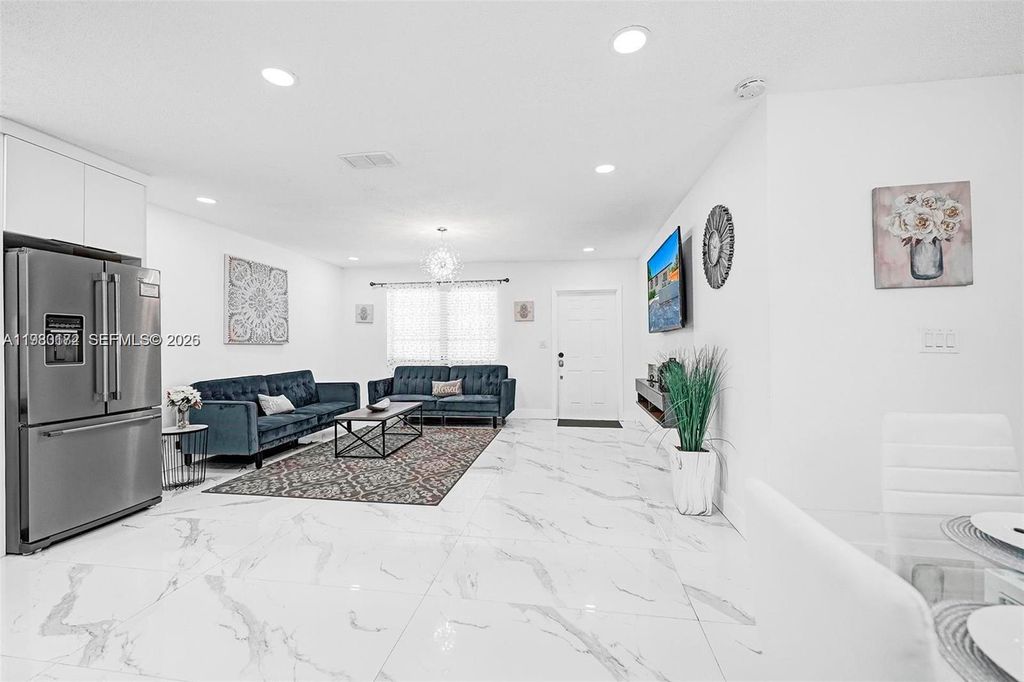 Photo of 2338 Fillmore St, Hollywood, FL 33020 (MLS # A11980172)