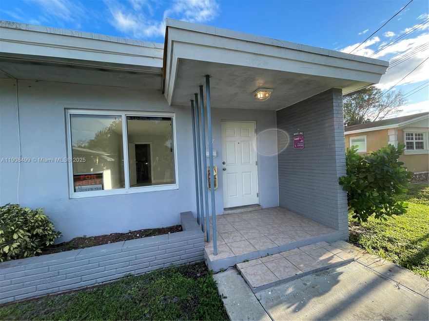 Impeccable and spacious one-bedroom apartment for rent in the Hallandale Beach area. Features impact windows and door, blinds throughout, and air conditioning. Enjoy a large bathroom and kitchen, plus an independent parking space. Move-in ready and located just minutes from the beach, shopping, and dining.