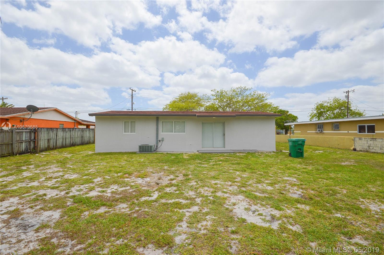 CAROL CITY 4TH ADDN - Residential