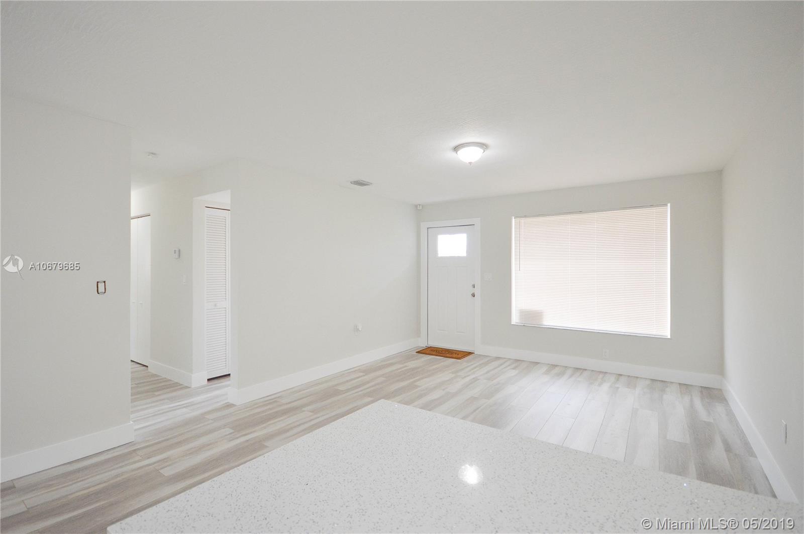 CAROL CITY 4TH ADDN - Residential