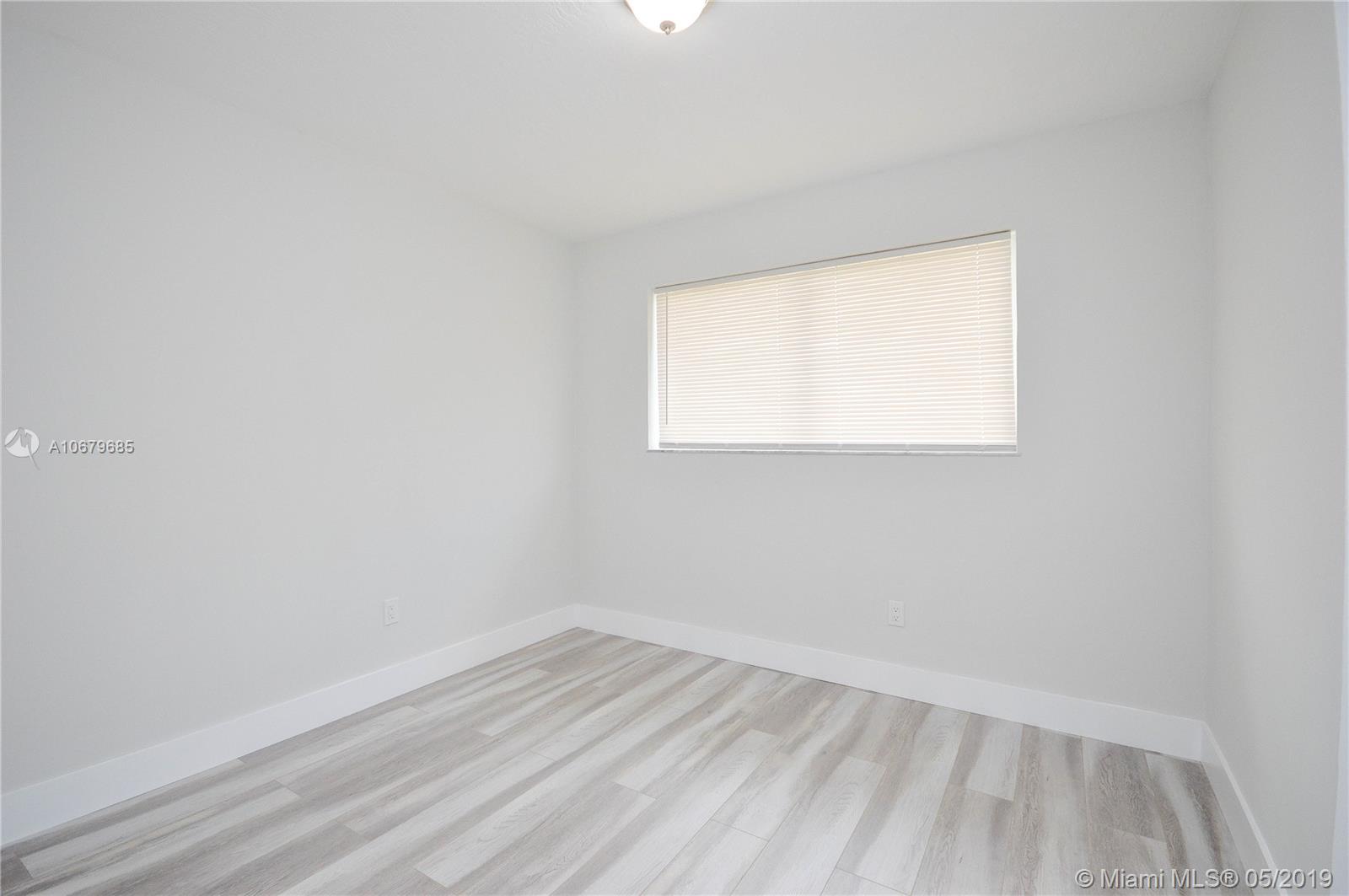 CAROL CITY 4TH ADDN - Residential