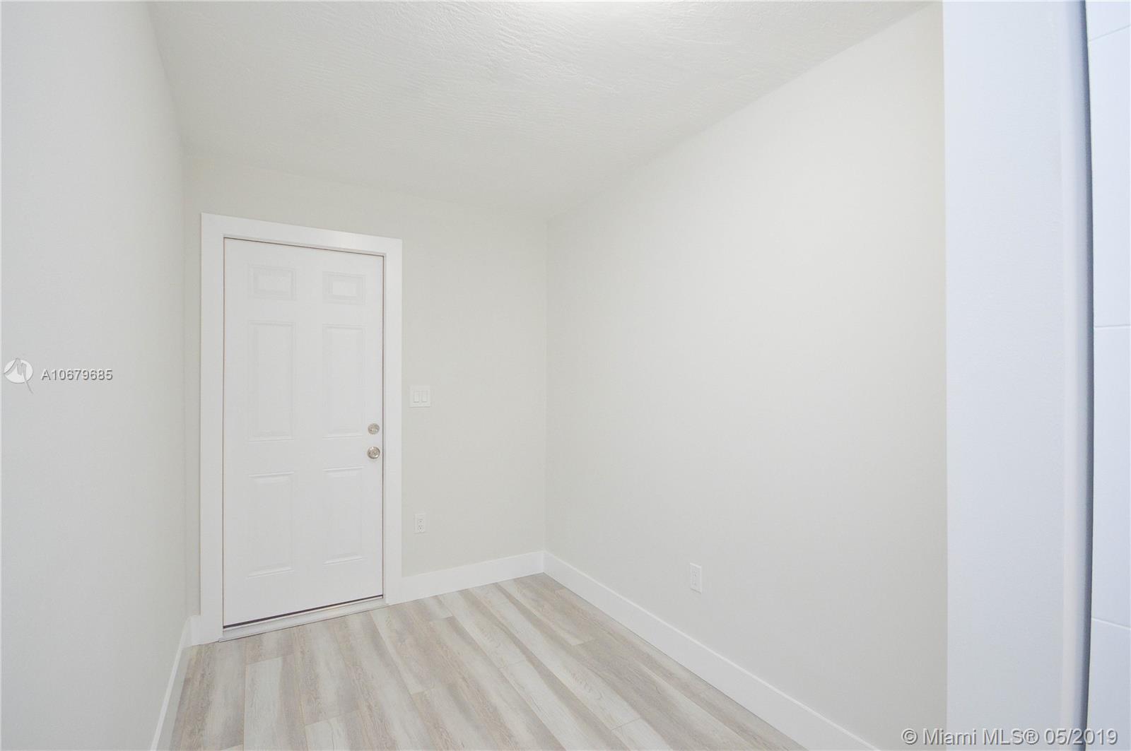 CAROL CITY 4TH ADDN - Residential