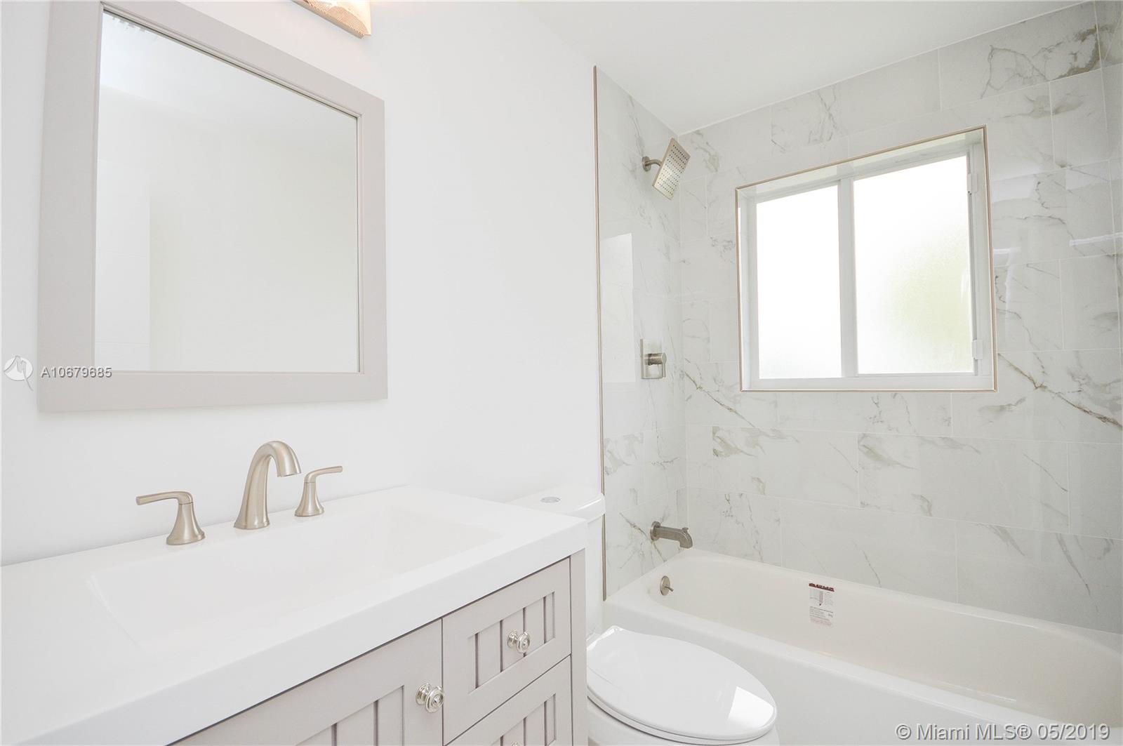 CAROL CITY 4TH ADDN - Residential