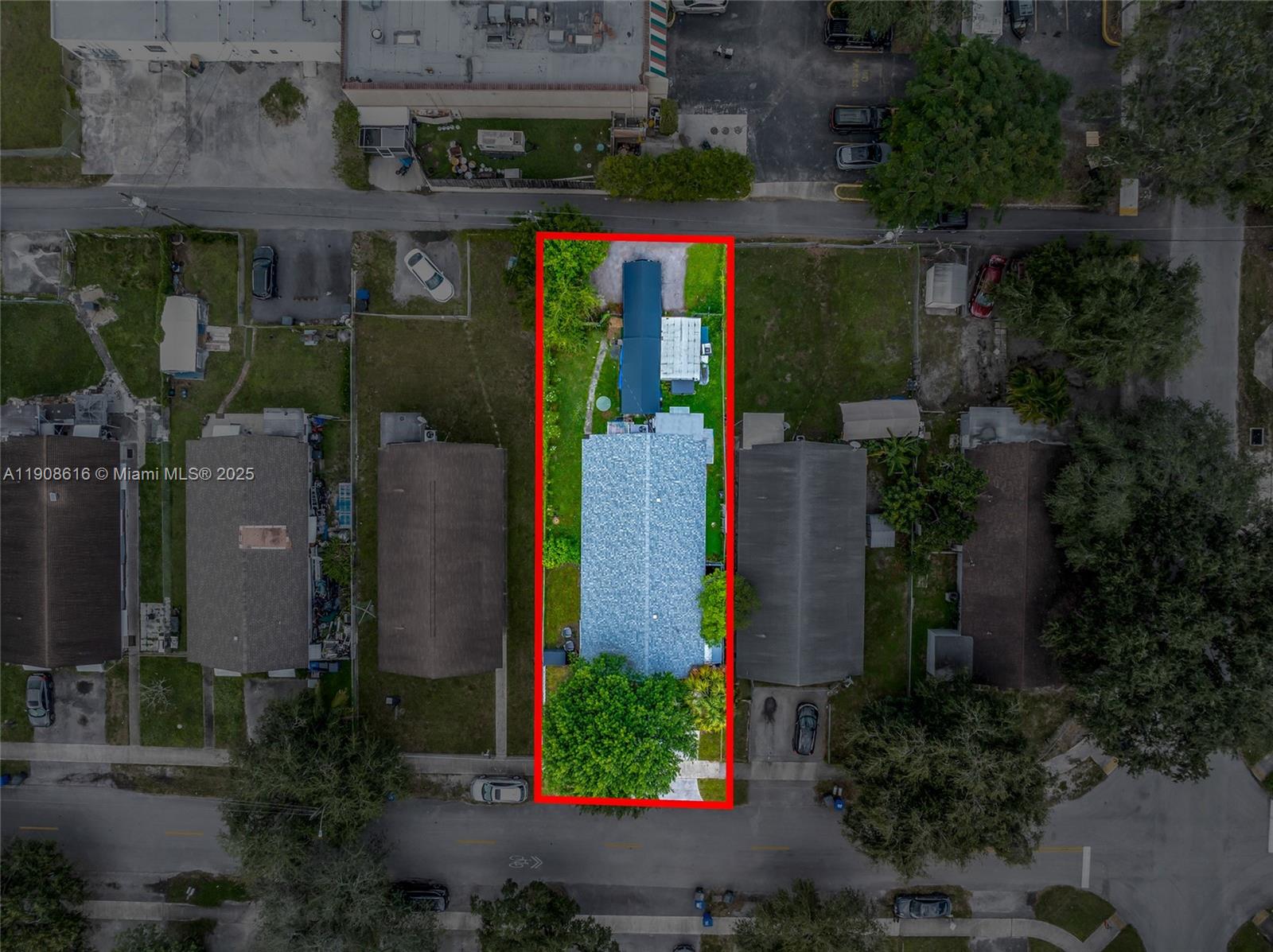 HOLLYWOOD BEACH GARDENS - Residential Income