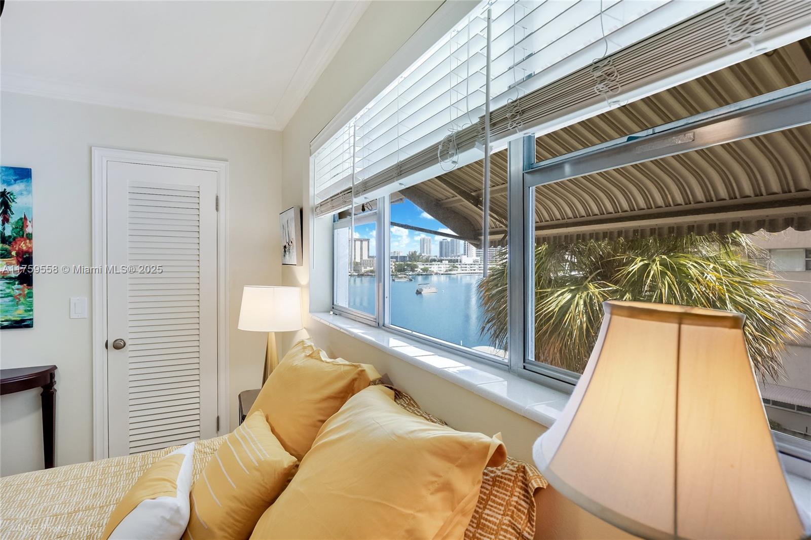 PARADISE HARBOUR APTS CO- - Residential Lease