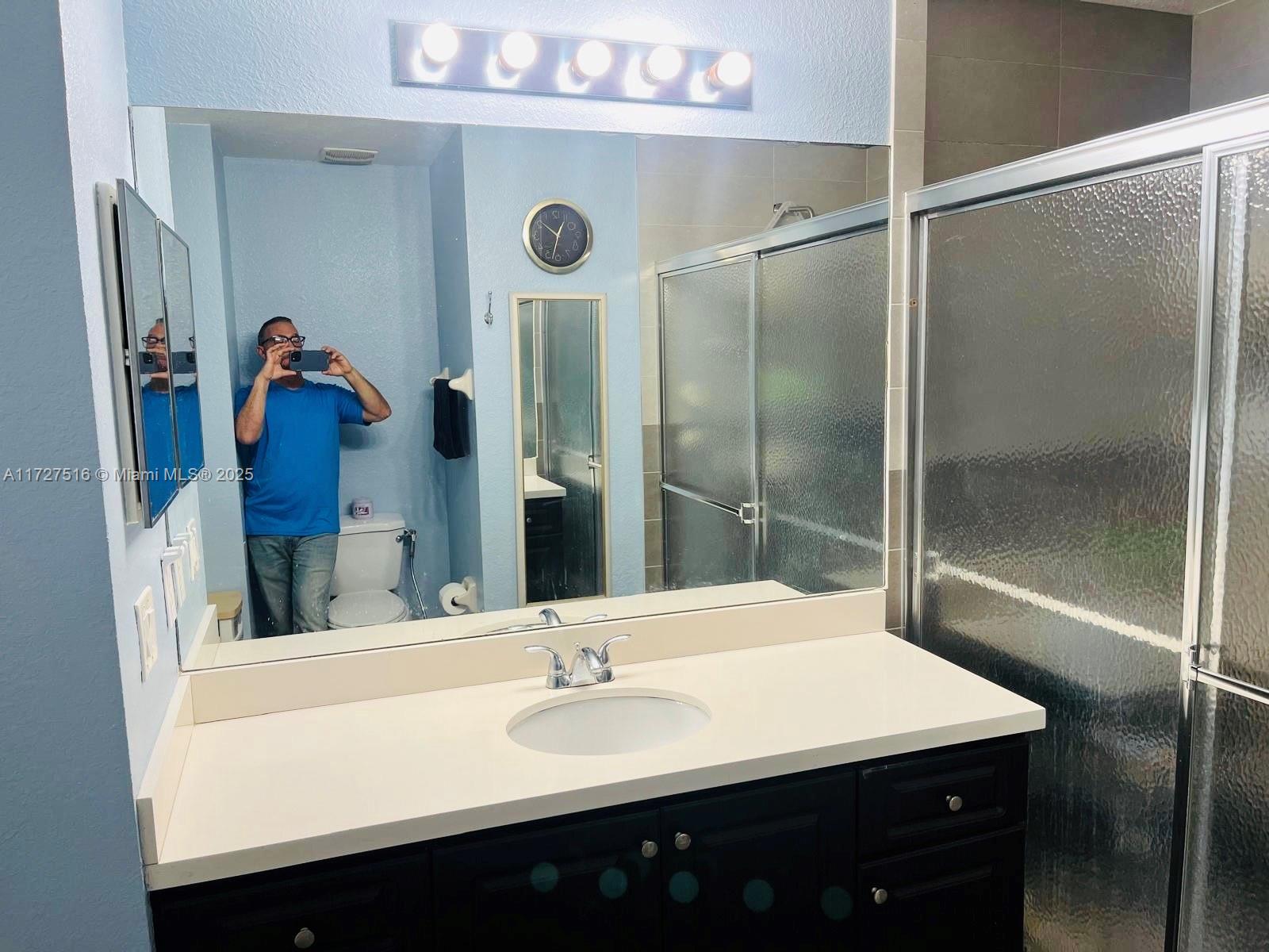 PROMENADE SHORES AT DORAL - Residential