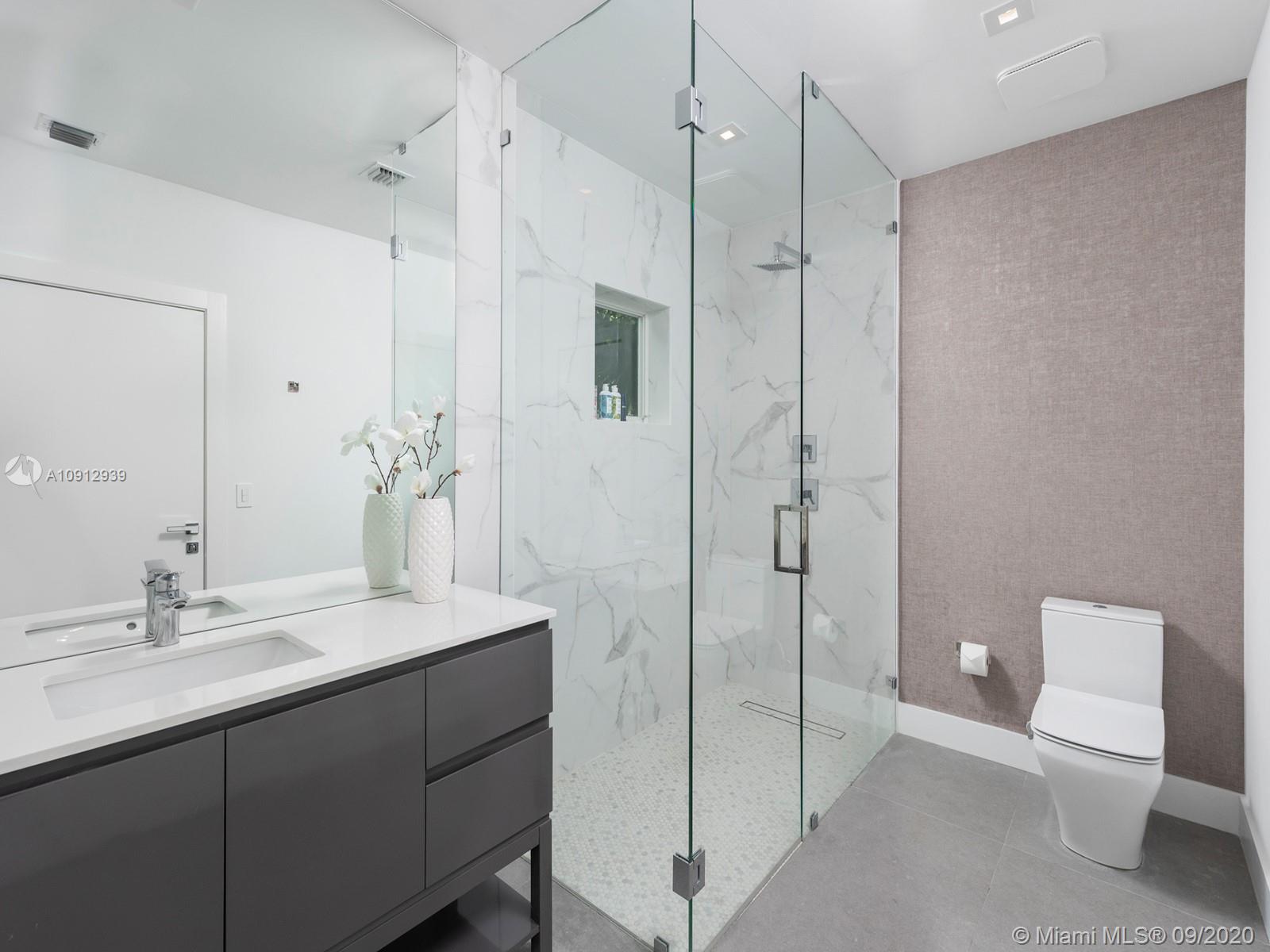 BAY POINT - Residential