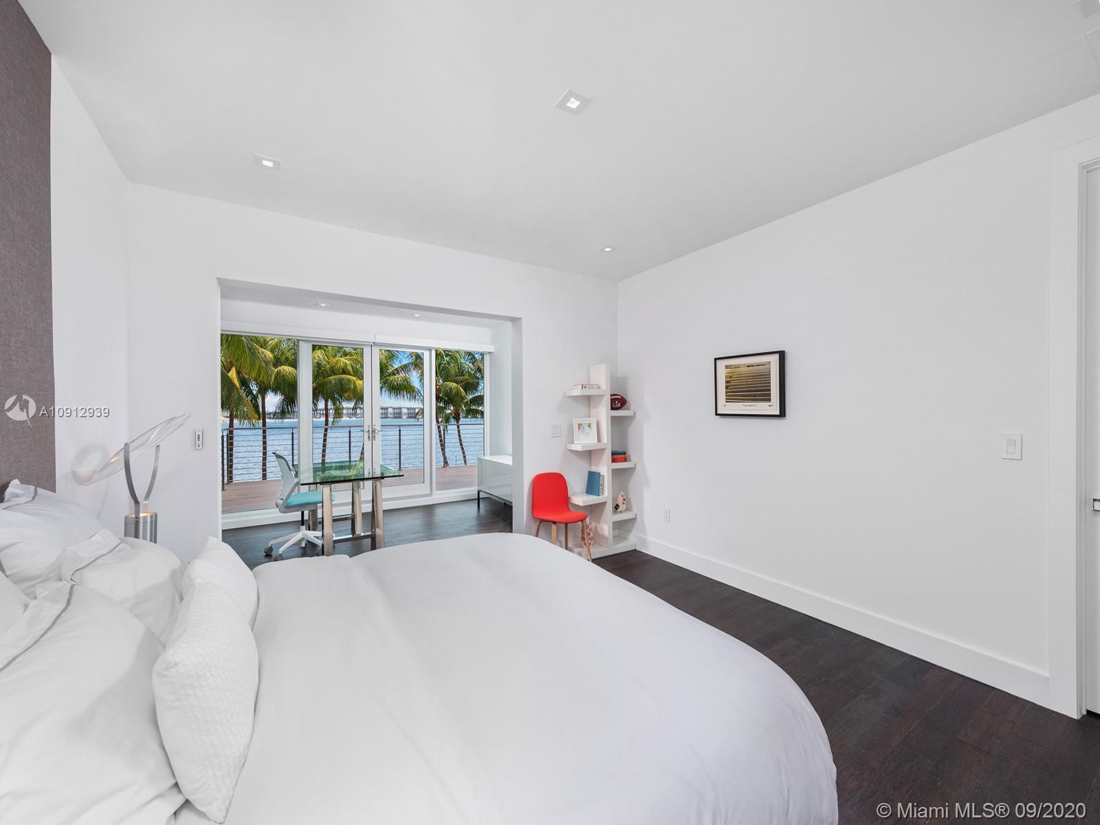 BAY POINT - Residential