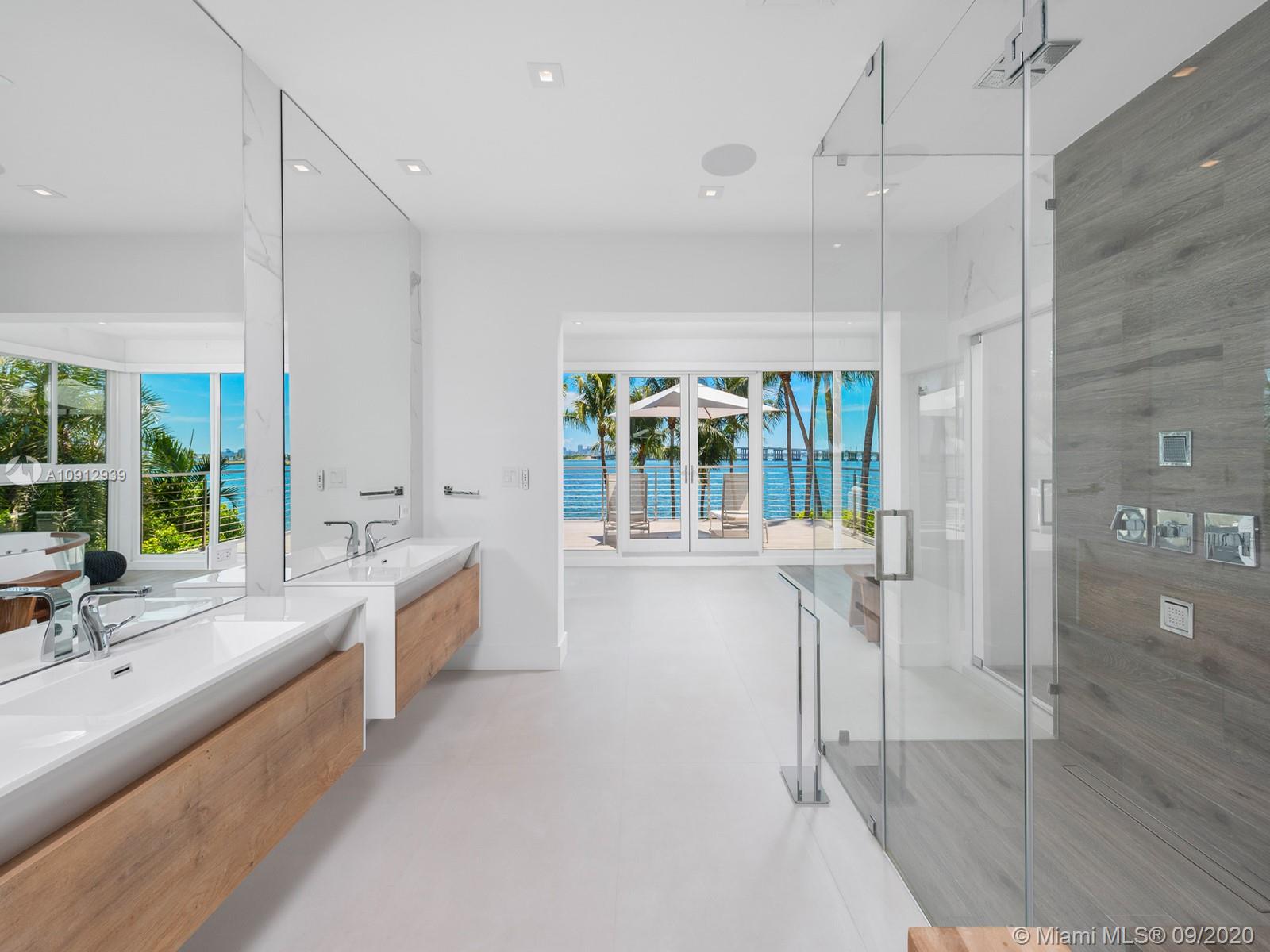 BAY POINT - Residential