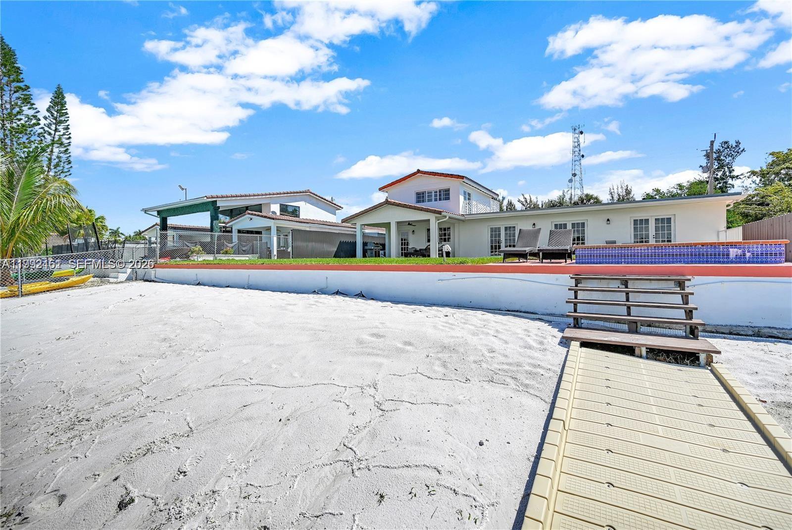 PALM SPRINGS NORTH SEC O - Residential