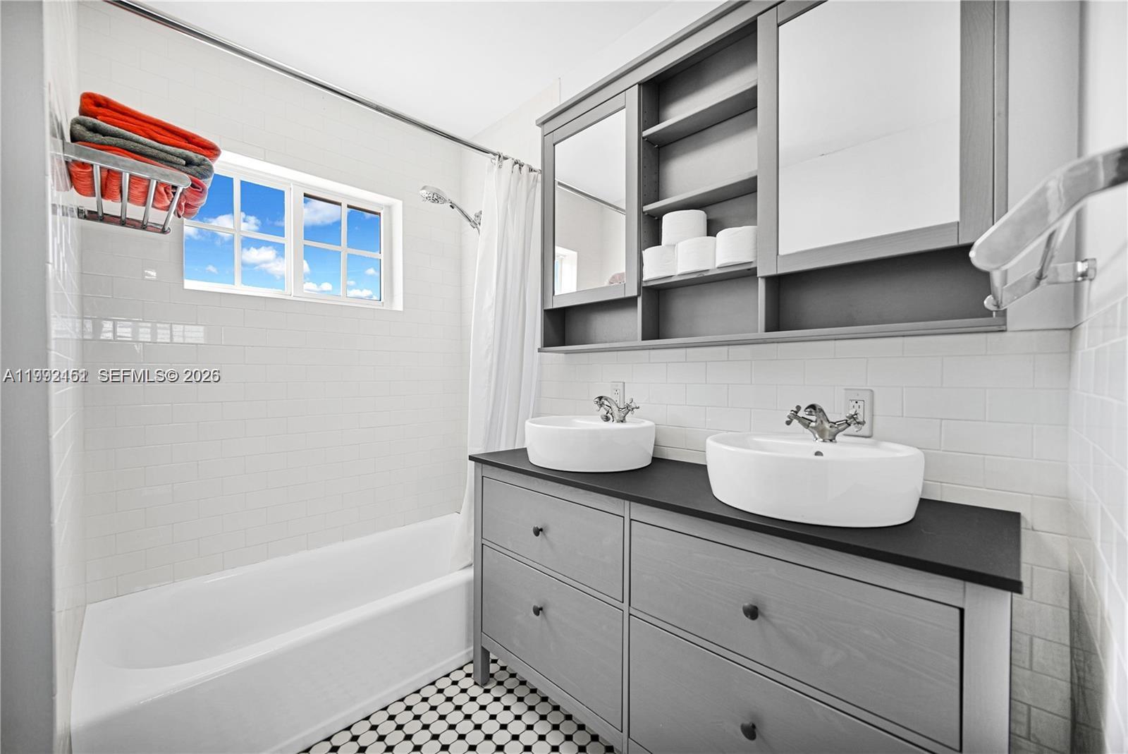 PALM SPRINGS NORTH SEC O - Residential