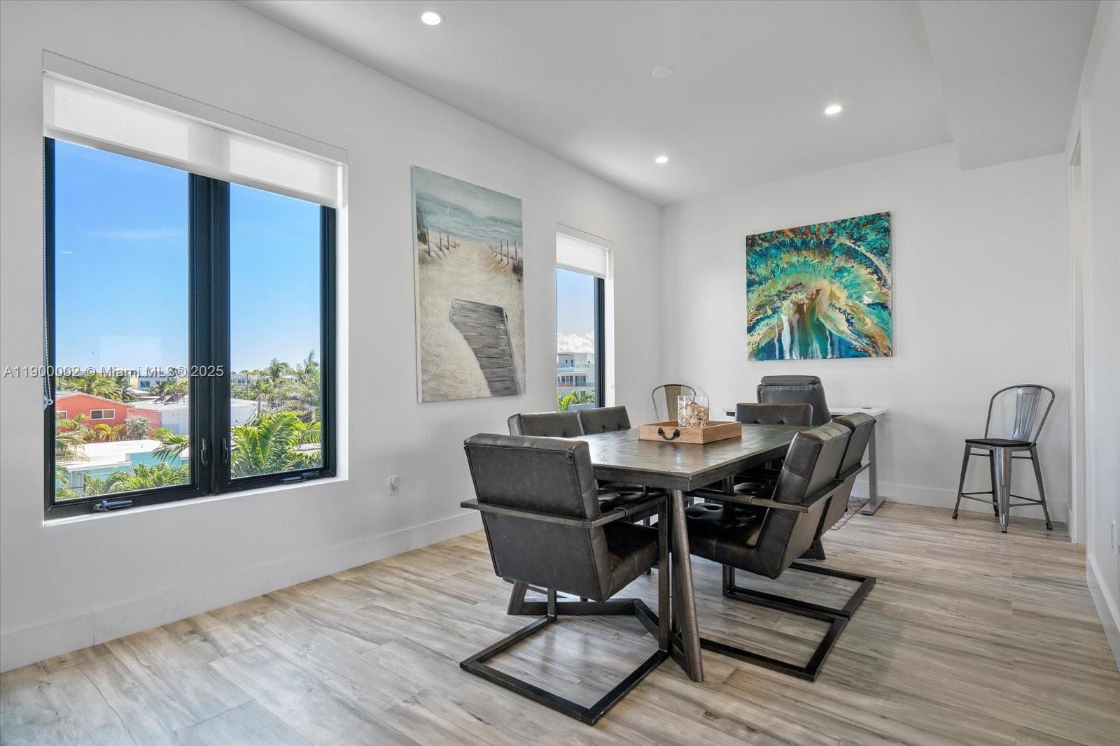 HOLLYWOOD CENTRAL BEACH - Residential Lease
